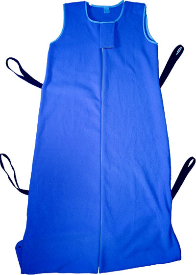 Adaptable fleece sleeping bag for children and adults