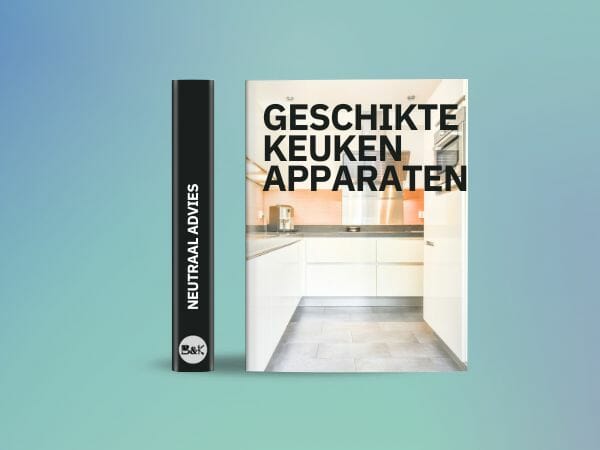 Zwei Bücher stehen aufrecht vor einem hellblau-grünen Hintergrund mit Farbverlauf. Das Buch auf der linken Seite ist schwarz mit weißem Text "NEUTRAL ADVICE". Das Buch auf der rechten Seite, das für Küchenvorräte geeignet ist, ist mit einem Küchenbild versehen und trägt den Titel "GEEIGNETE KÜCHENGERÄTE.