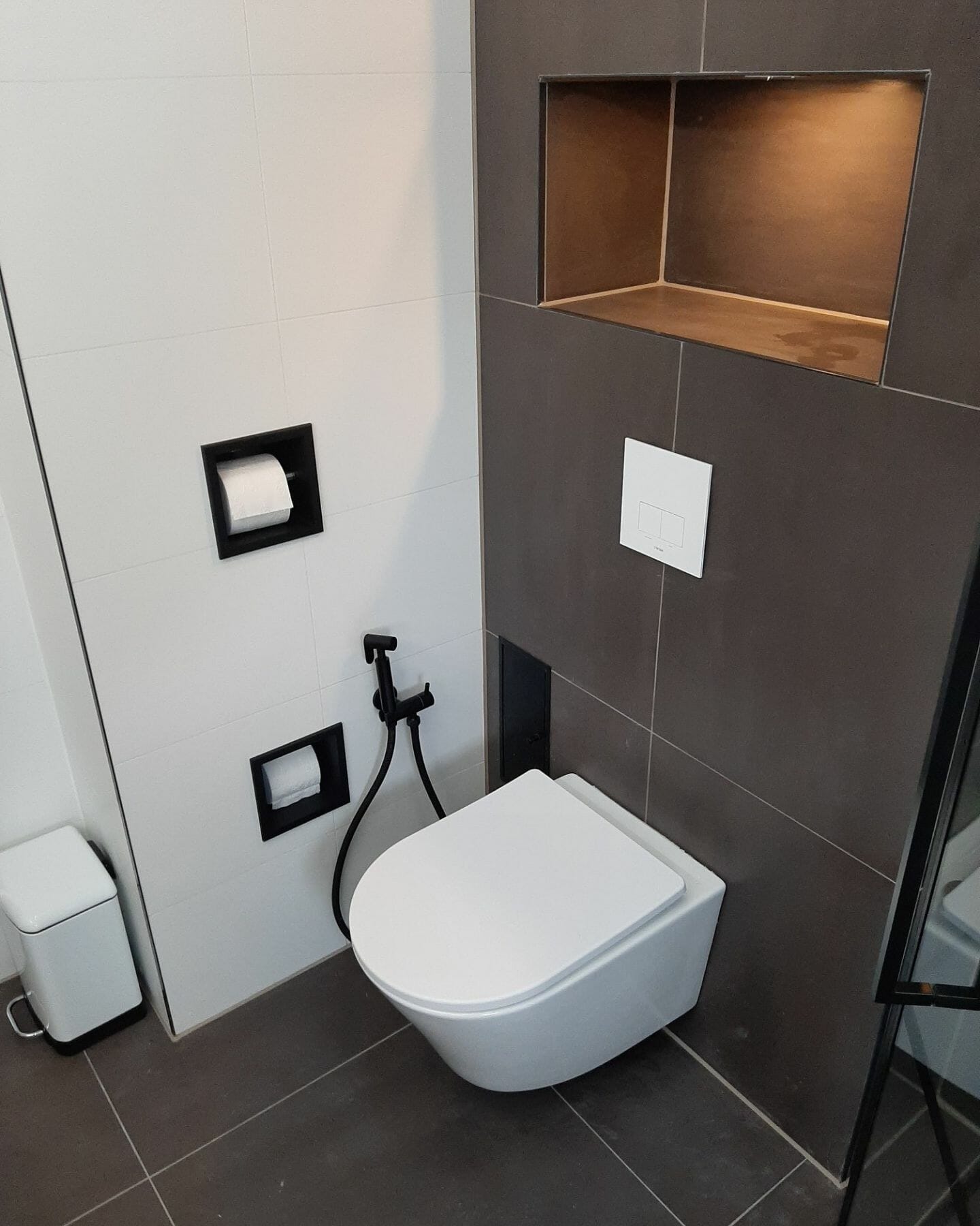 Immobilienmakler für Bad & Küche (292)