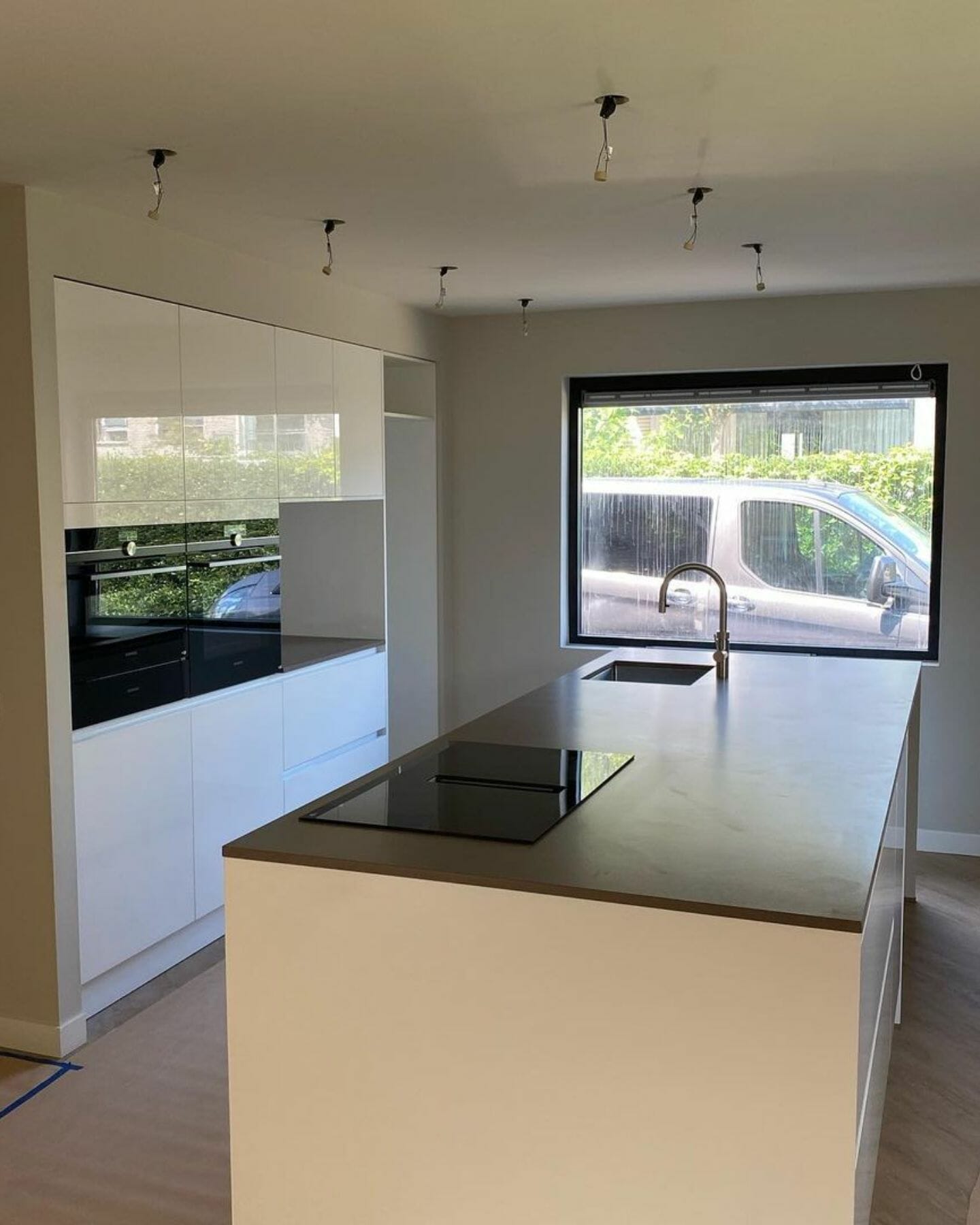 Bad & Küche Immobilien Küchen (160)