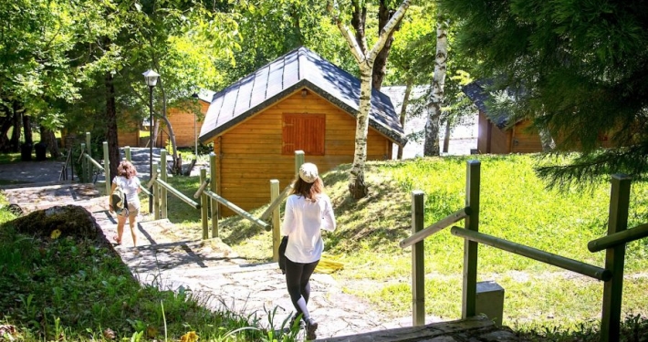 Log cabins