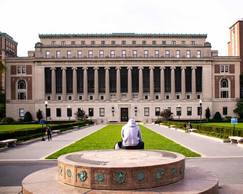 College Essay Examples 2 Image of College Essay Examples: Crafting a Compelling Application
for College Admissions in 2025