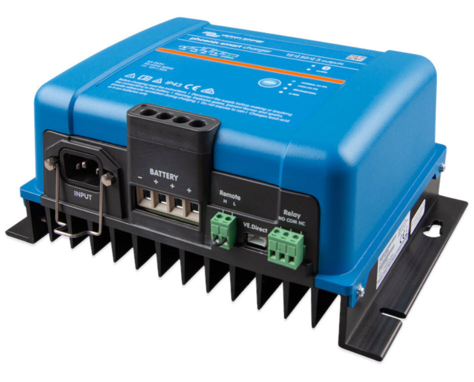 Victron Battery Charger 24V / 25A Phoenix Charger - for boats 