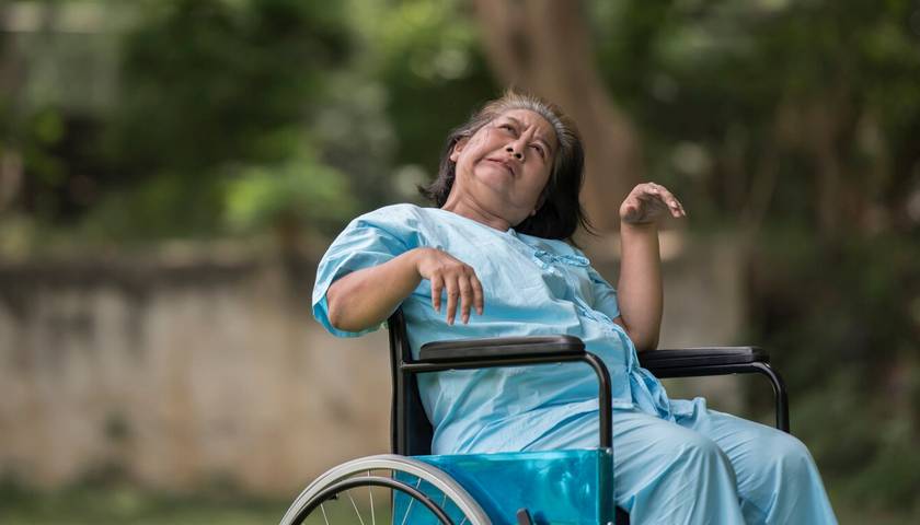 नारनौल में बेल्स पाल्सी का इलाज