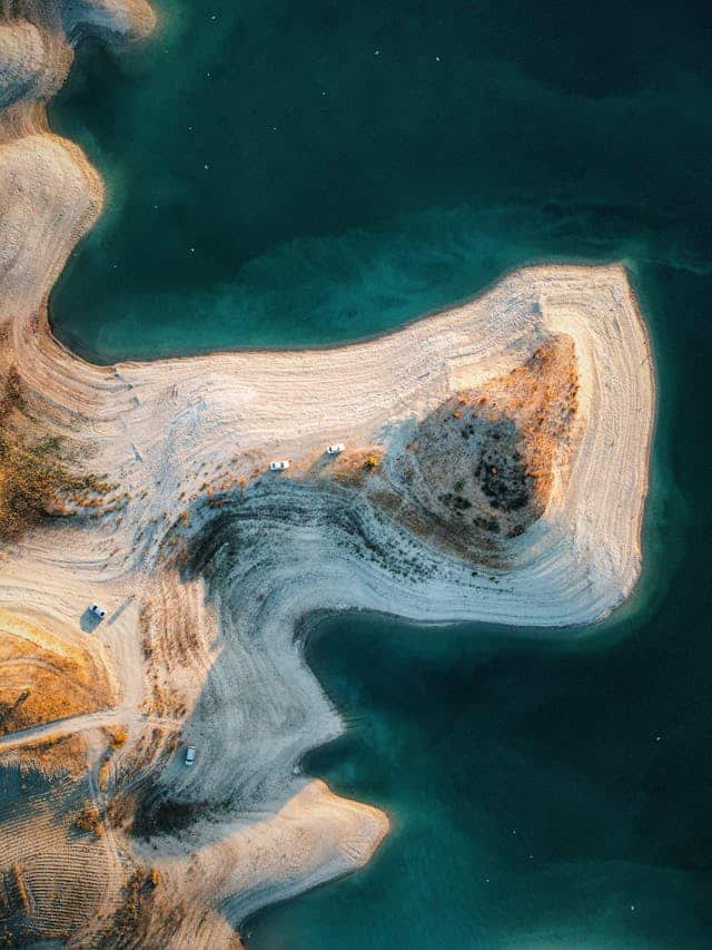 pexels-yunustug-9854418