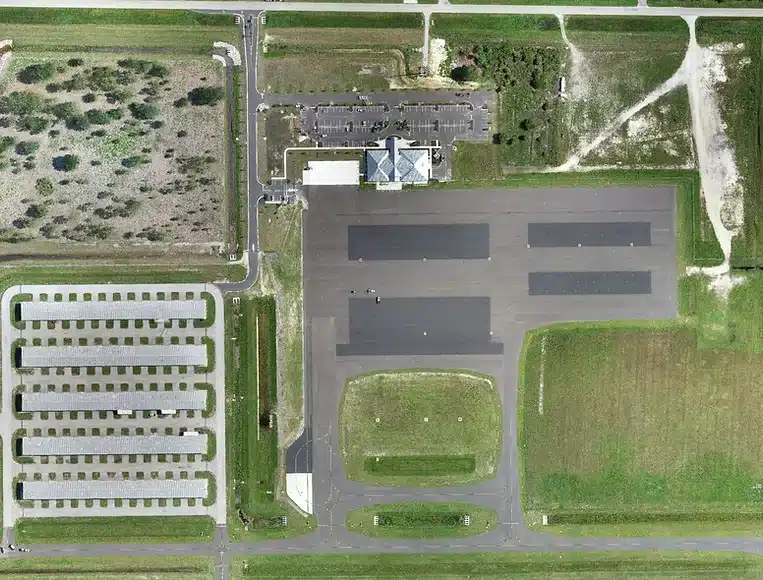 43d7e3_e030152603e24b889e2b14e222b20ac7~mv2 (1)