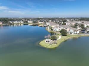 Apartment_complex_1-1728267681