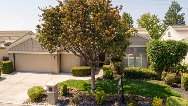 e31a6a_74146fd95d2a4de2875886b5805b209d~mv2