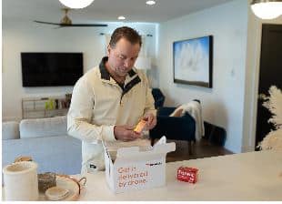 Servicios de entrega minorista con drones en Texas por DroneUp