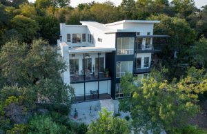 ZcmTHtbRQ5GXbufNHPYC_Exterior_Home-1-1735398811