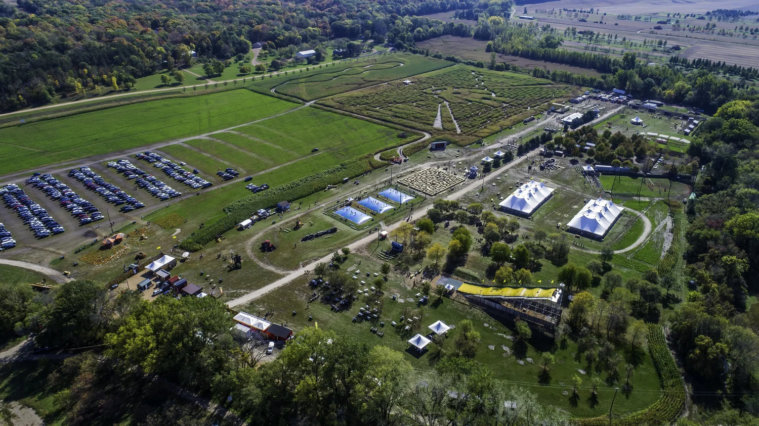 Producción de eventos en Minnesota mediante imágenes de ángulo alto