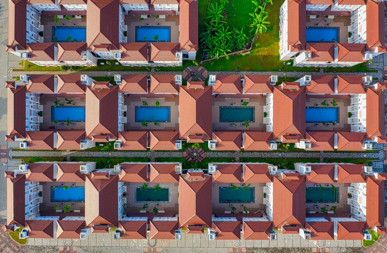 Paquete de bienes raíces para fotografía de drones y terrestres en Georgia por Air Aperture.