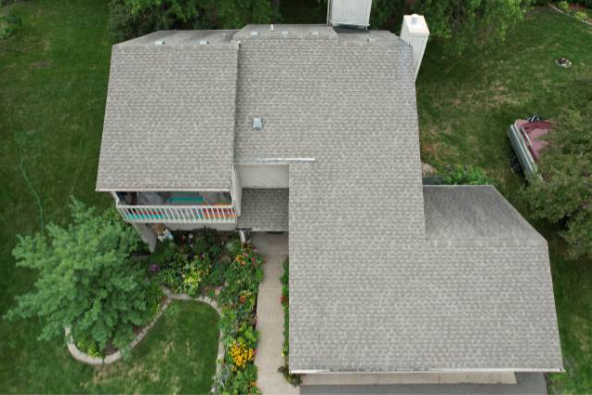 Fotografía con drones de inspección de propiedades en Minnesota por Airman Drone Services