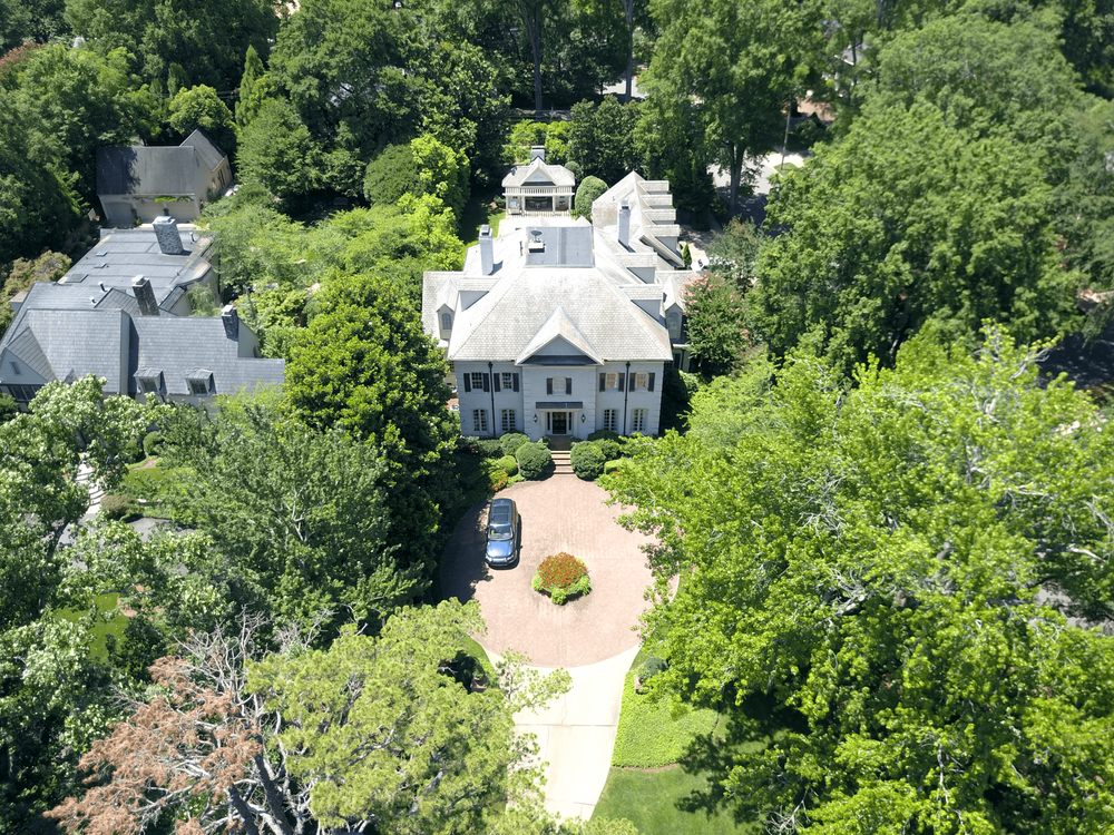 Fotografía residencial en Virginia por Beales Aerial Solutions