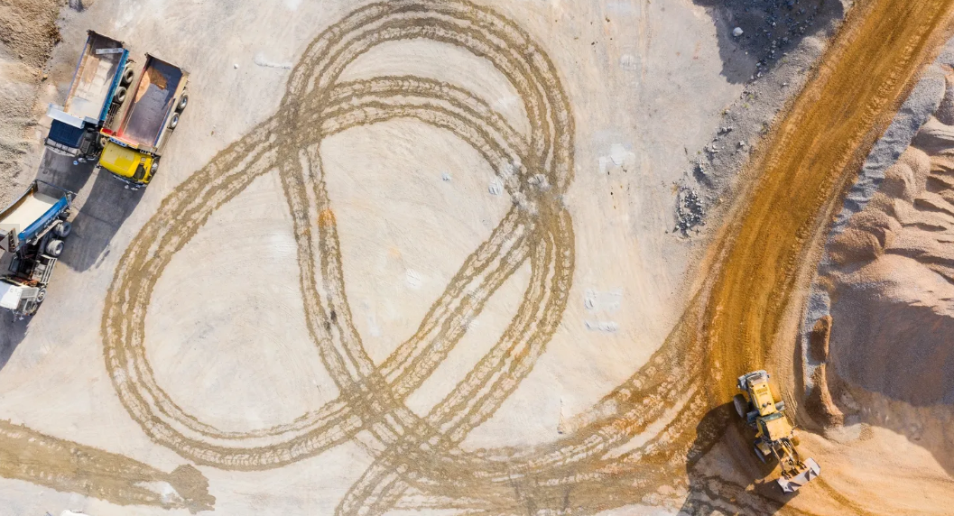 Servicios de monitoreo de construcción habilitados para drones