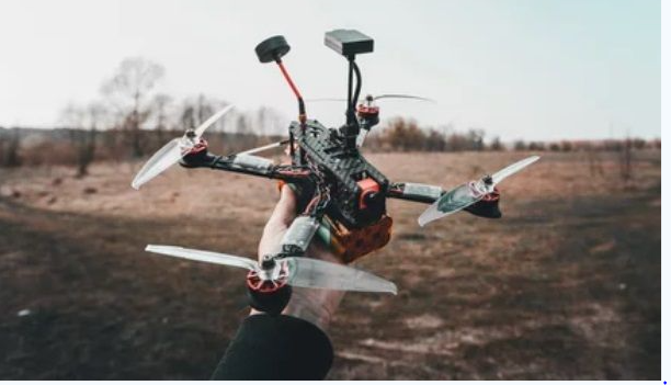 Imágenes FPV en Washington por drones Tesla