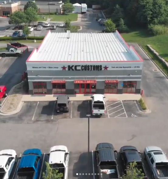 Bienes inmuebles comerciales en Kansas por Advance Sky Works LLC