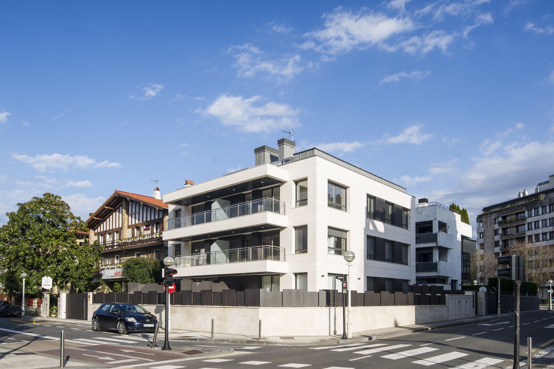 Fiark - 6 etxebizitza Infanta Cristinan 17 1