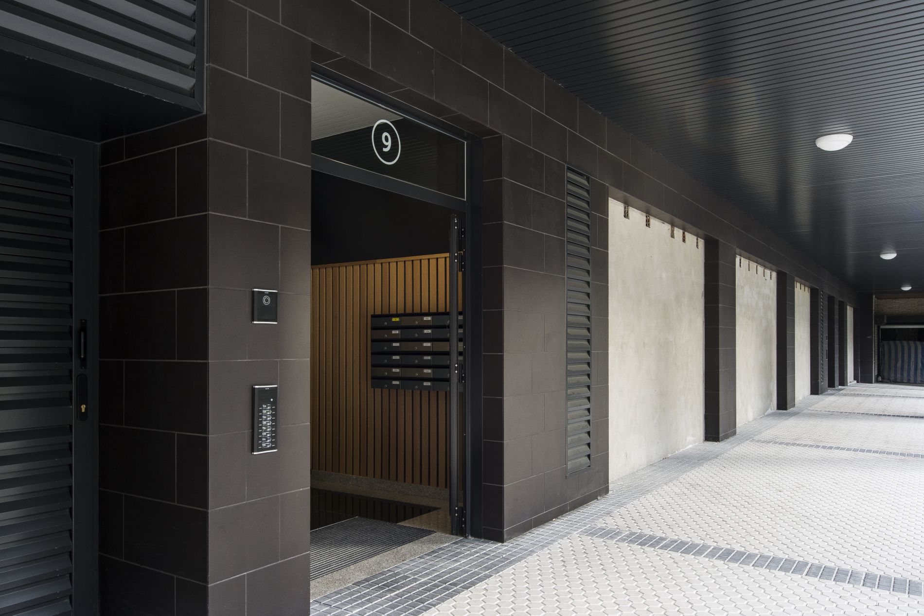 Fiark - 80 etxebizitza podavines kaleko 9