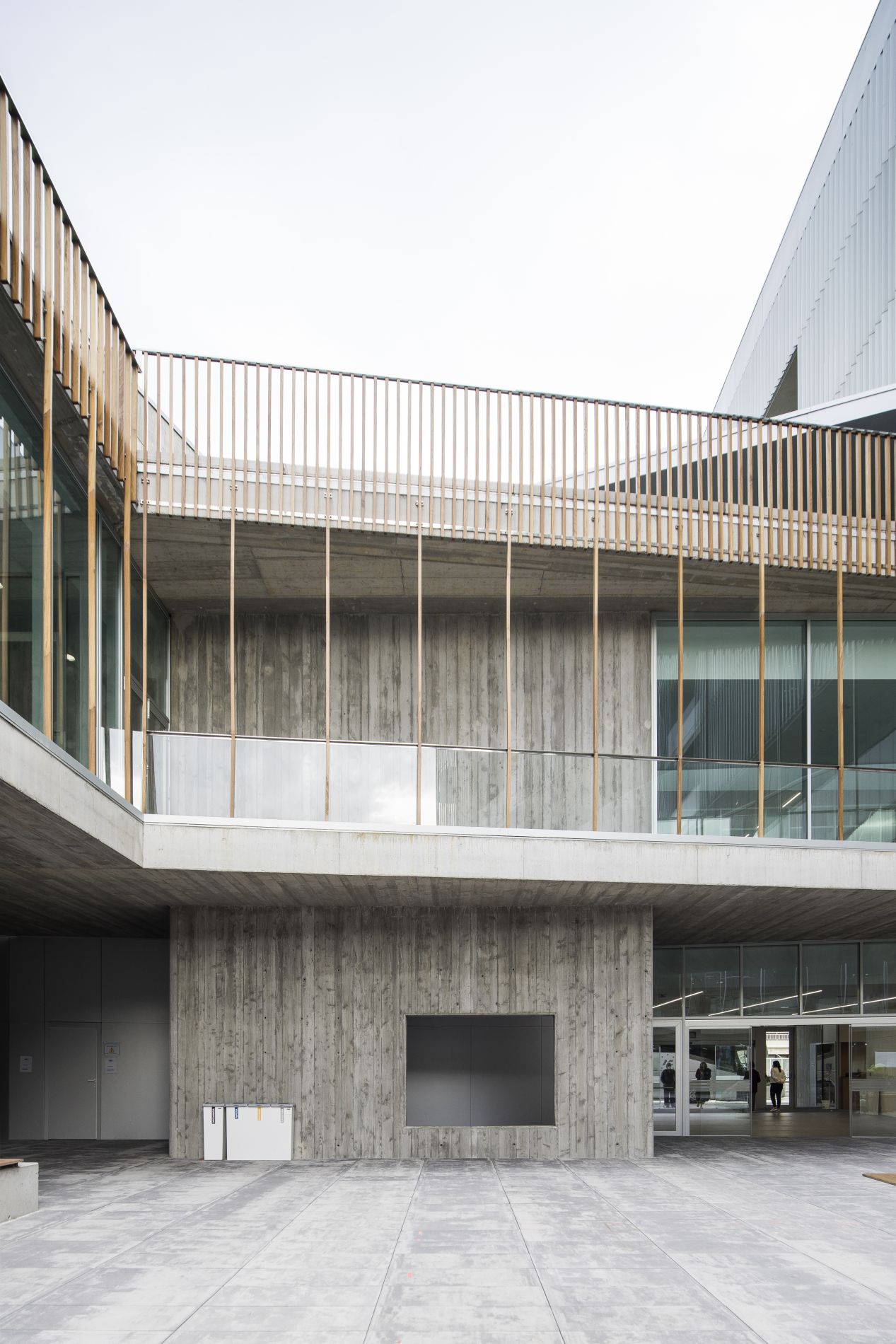 Fiark - Colegio Summa 44