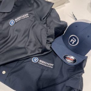 serigrafía personalizada-lawrence-ks-holman-needle-ink-photos-19