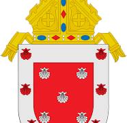 Escudo rojo con cinco veneras blancas y borde blanco con elementos rojos; encima, mitra dorada, símbolo de identidad cristiana.