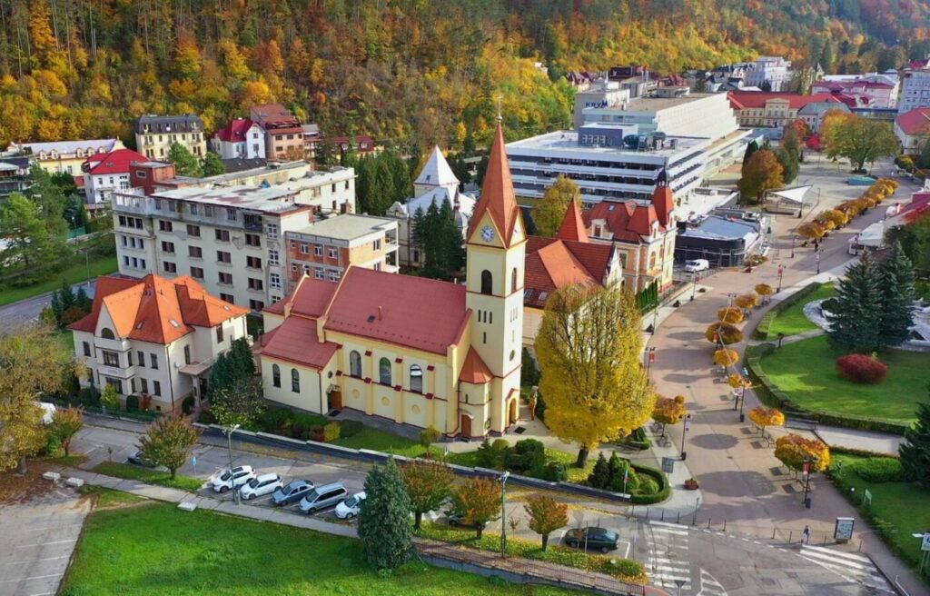 Letecký pohľad, kráľa, Kúpele Trenčianske