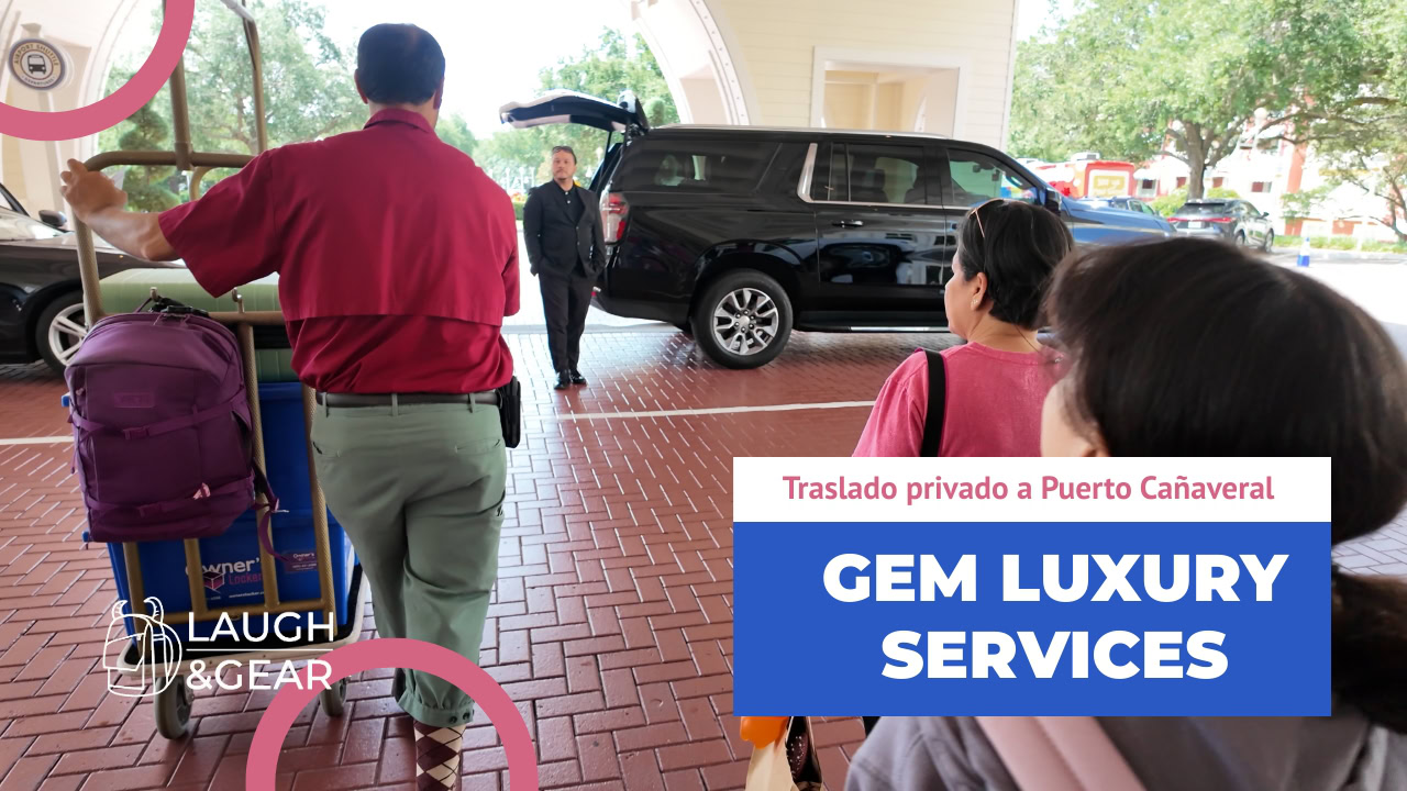 Familia lista para abordar traslado privado al crucero Disney Wish desde Disney’s BoardWalk con Gem Luxury Services