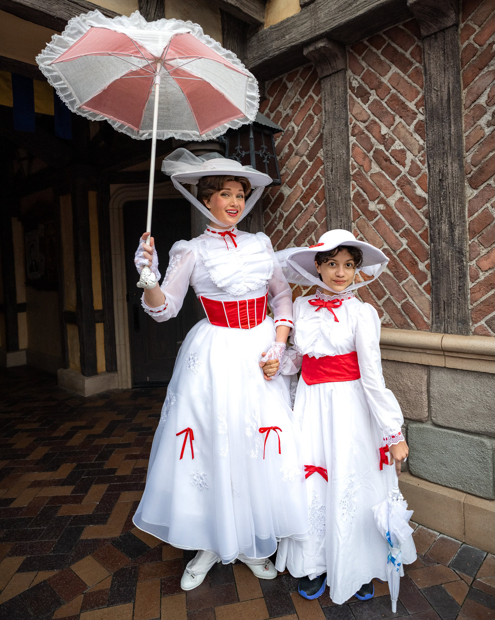 Mary Poppins, daughter of, in matching