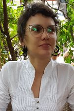 Nayara R. Marqués