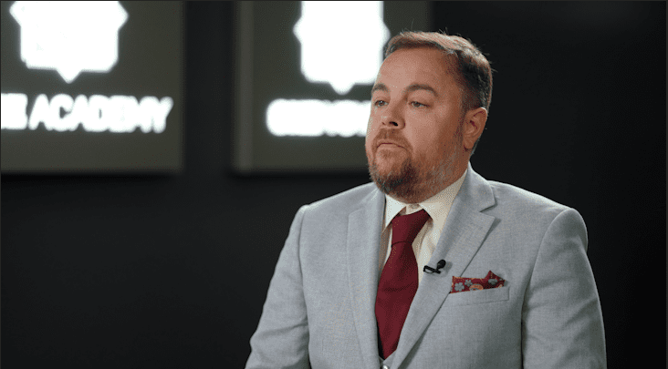 O CEO Ventislav Zlatkov apareceu na redação.