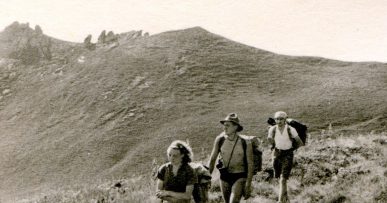 une sente assez sauvage qui ….