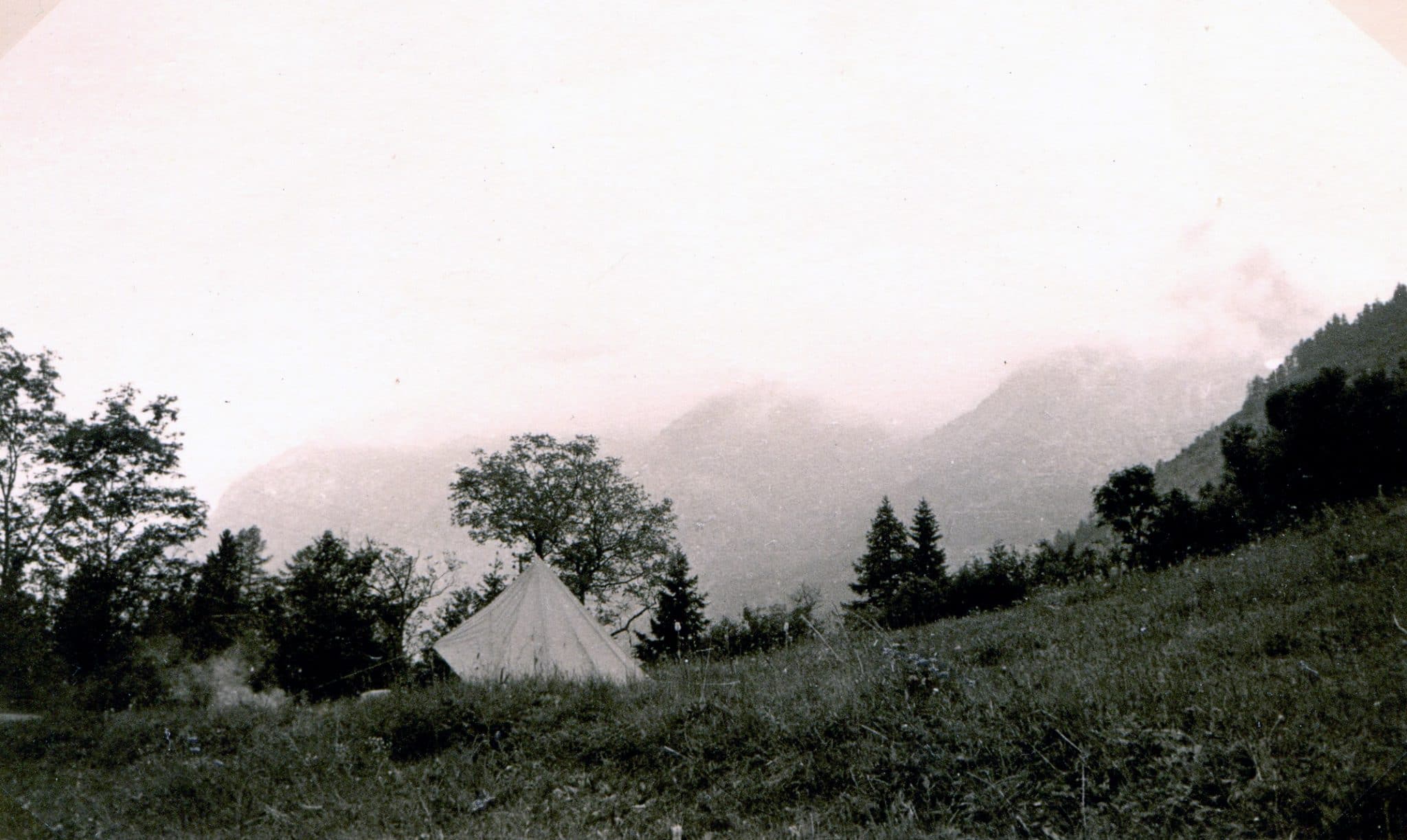 Ma tente... pendant que mon dîner cuit