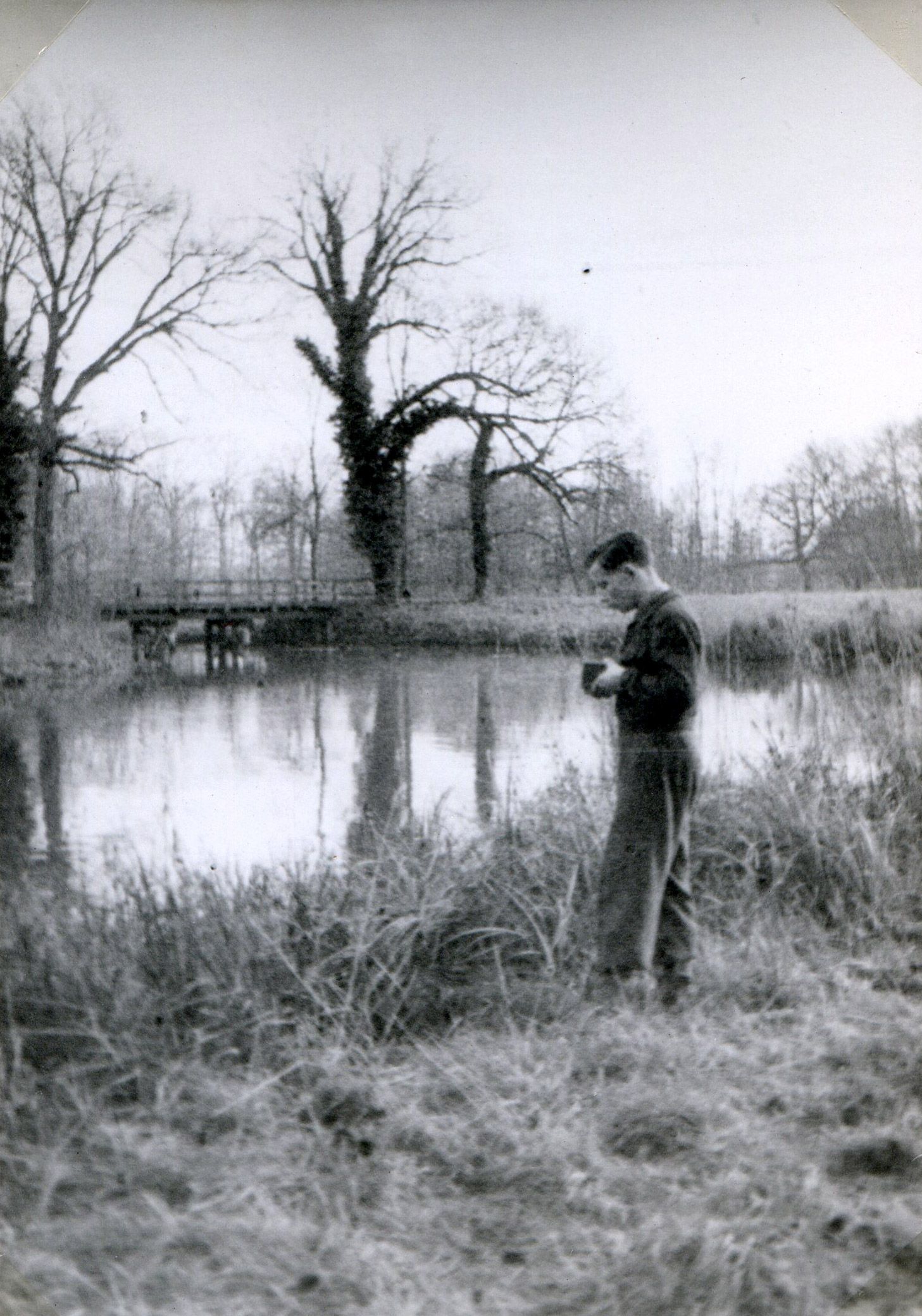 Jean inaugurates his new device.