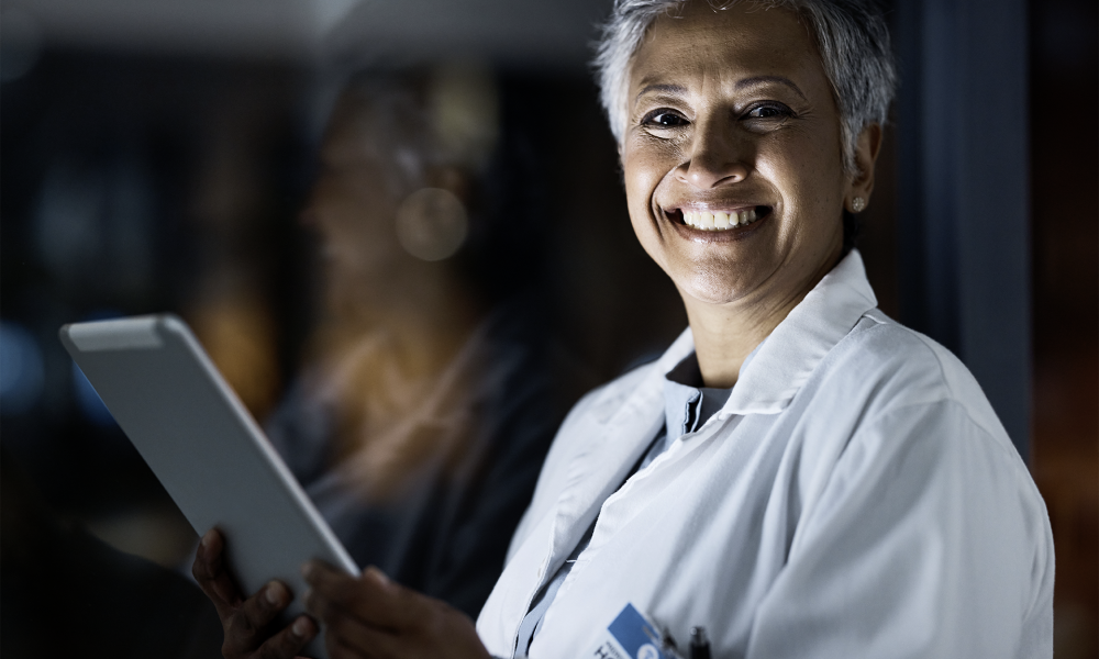 doctor-and-tablet
