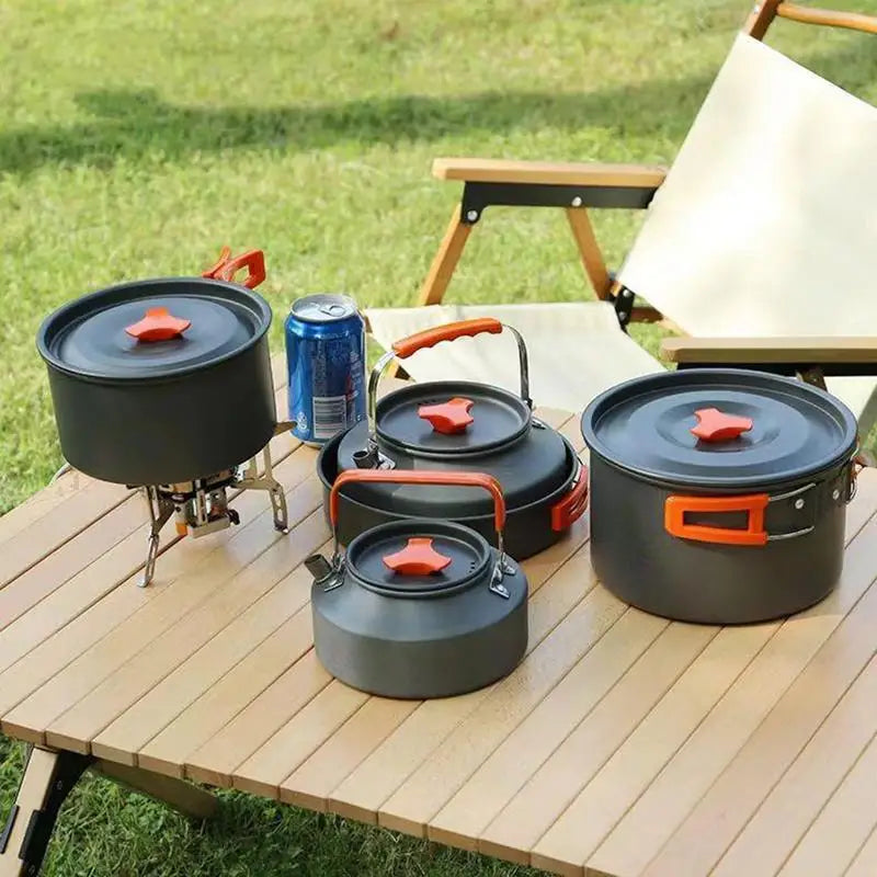 Juego de utensilios de cocina portátiles para acampar Kit de vajilla de olla al aire libre Agua para cocinar Sartén Hervidor de agua Utensilios de viaje Equipo de picnic de senderismo