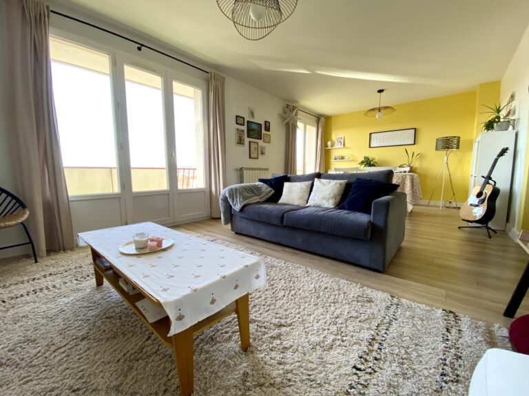 Wohnung T3 81 m2 + Garage + Keller