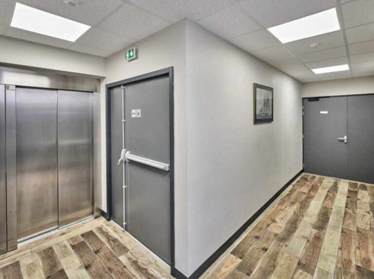 Oficinas en alquiler en Cergy-Pontoise