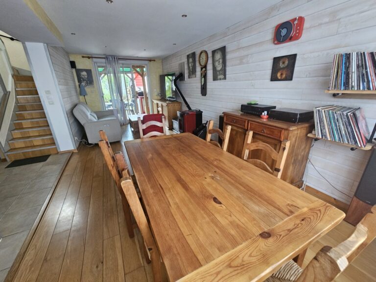 Maison 4 chambres et deux studios