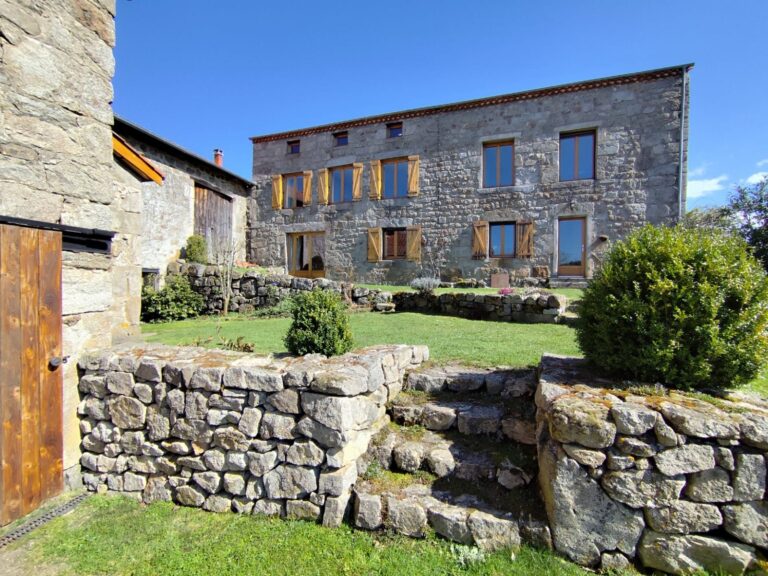 Une maison de caractère où volume