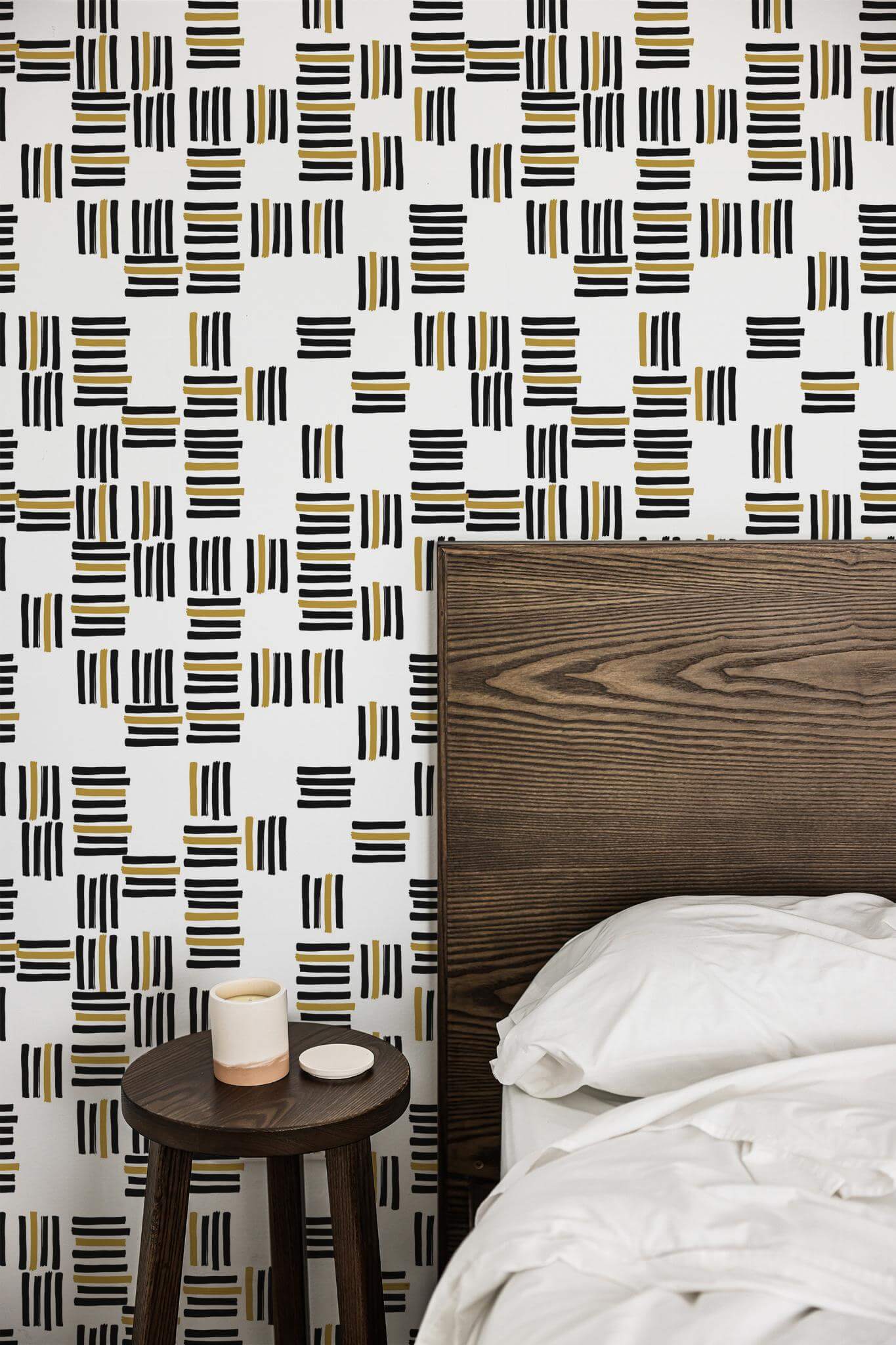 Black and brown stripes Wallpaper