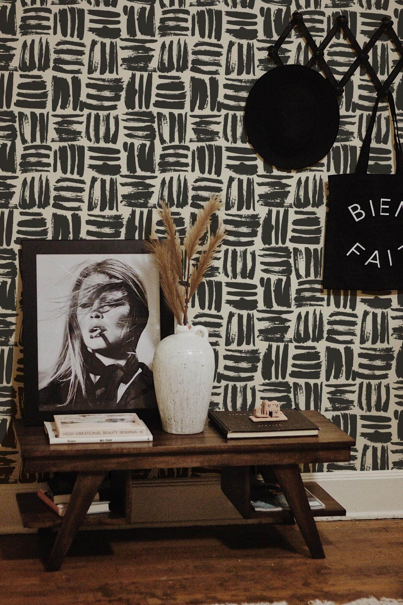 Brush stroke square Wallpaper