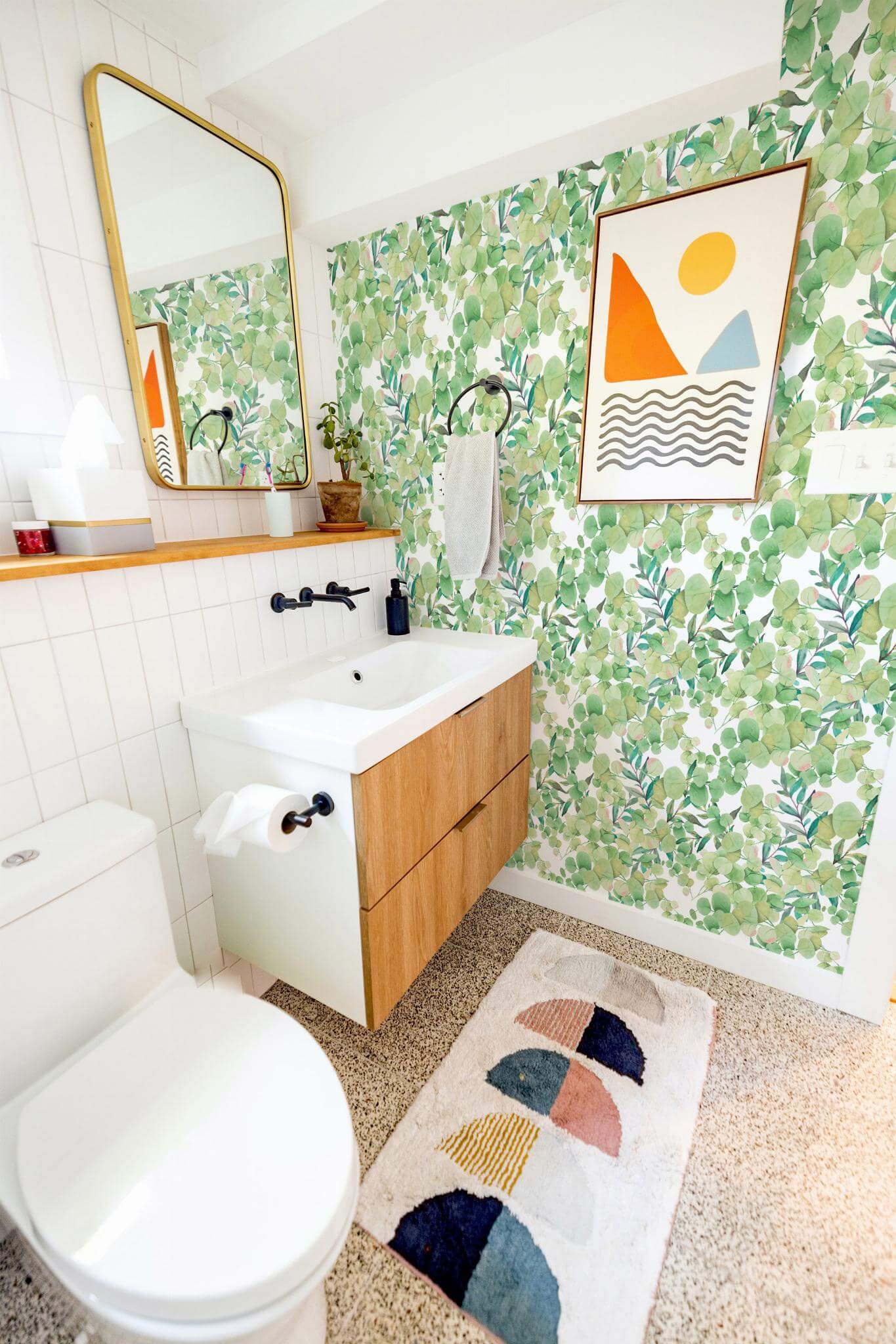 Eucalyptus leaves Wallpaper - Image 4