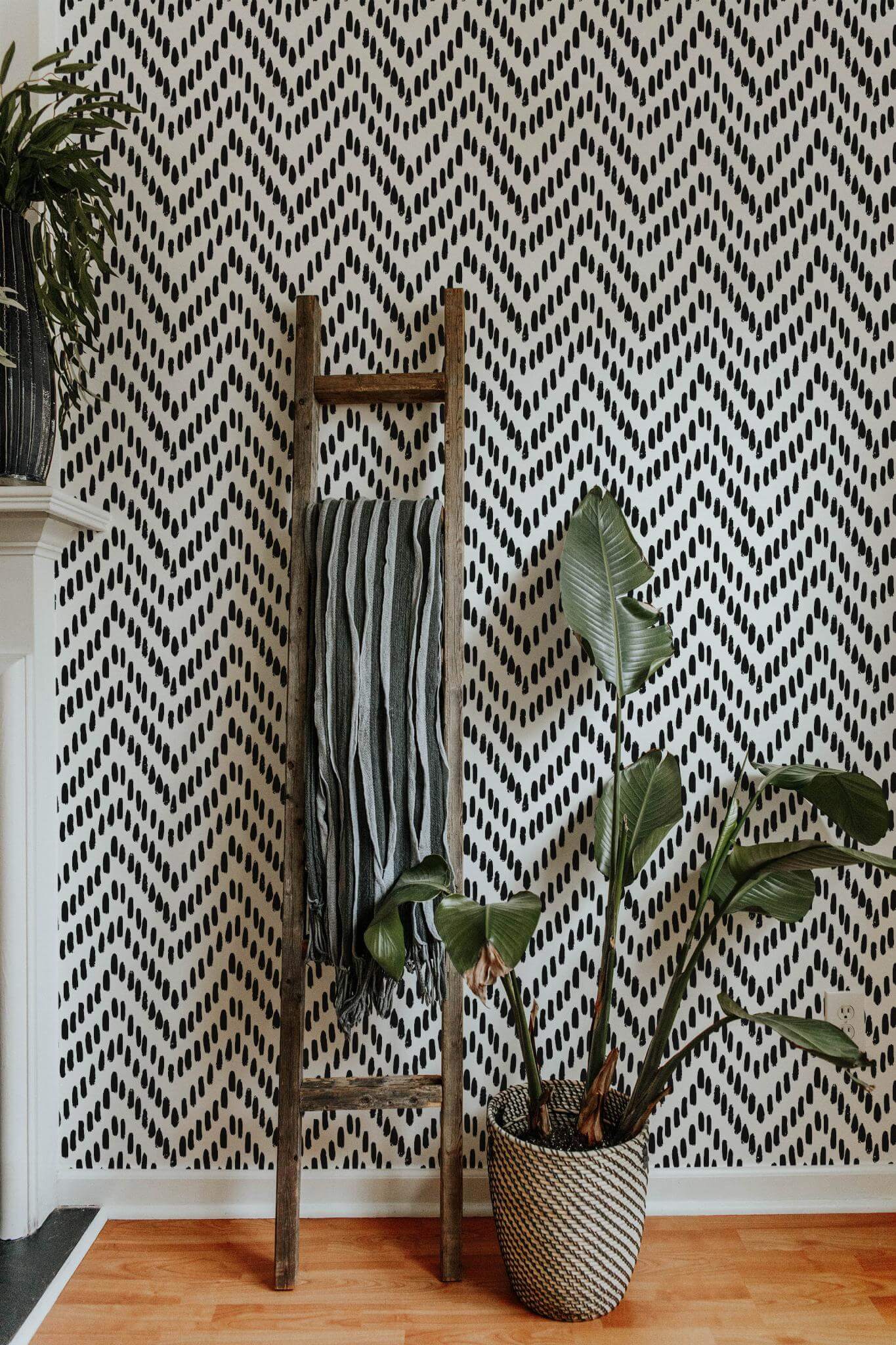 Ikat chevron Wallpaper