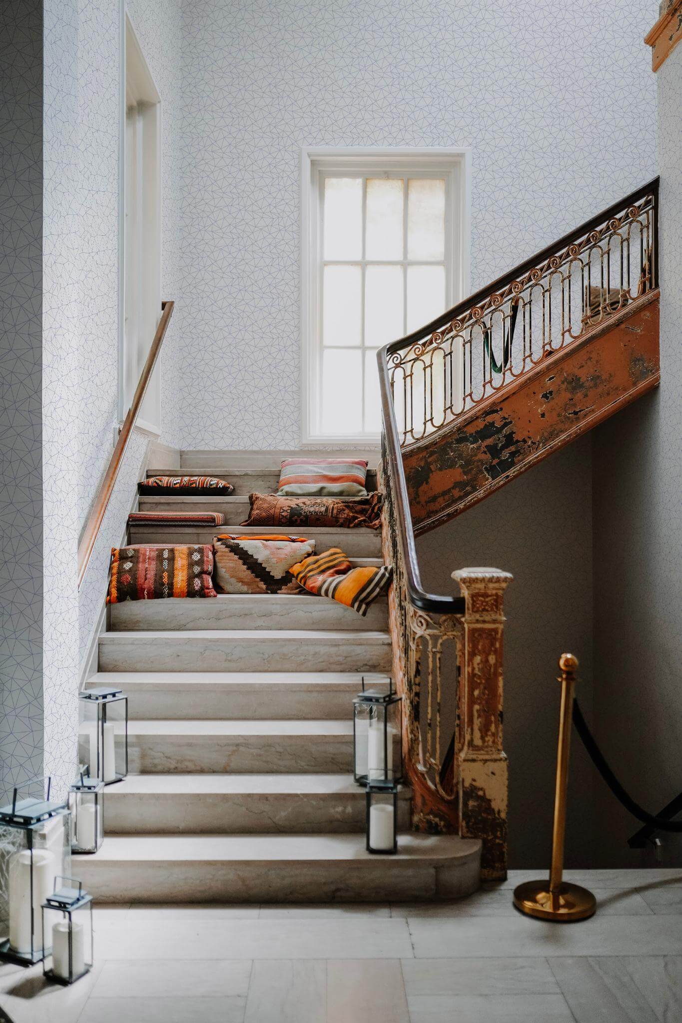 Polygon Wallpaper - Image 4