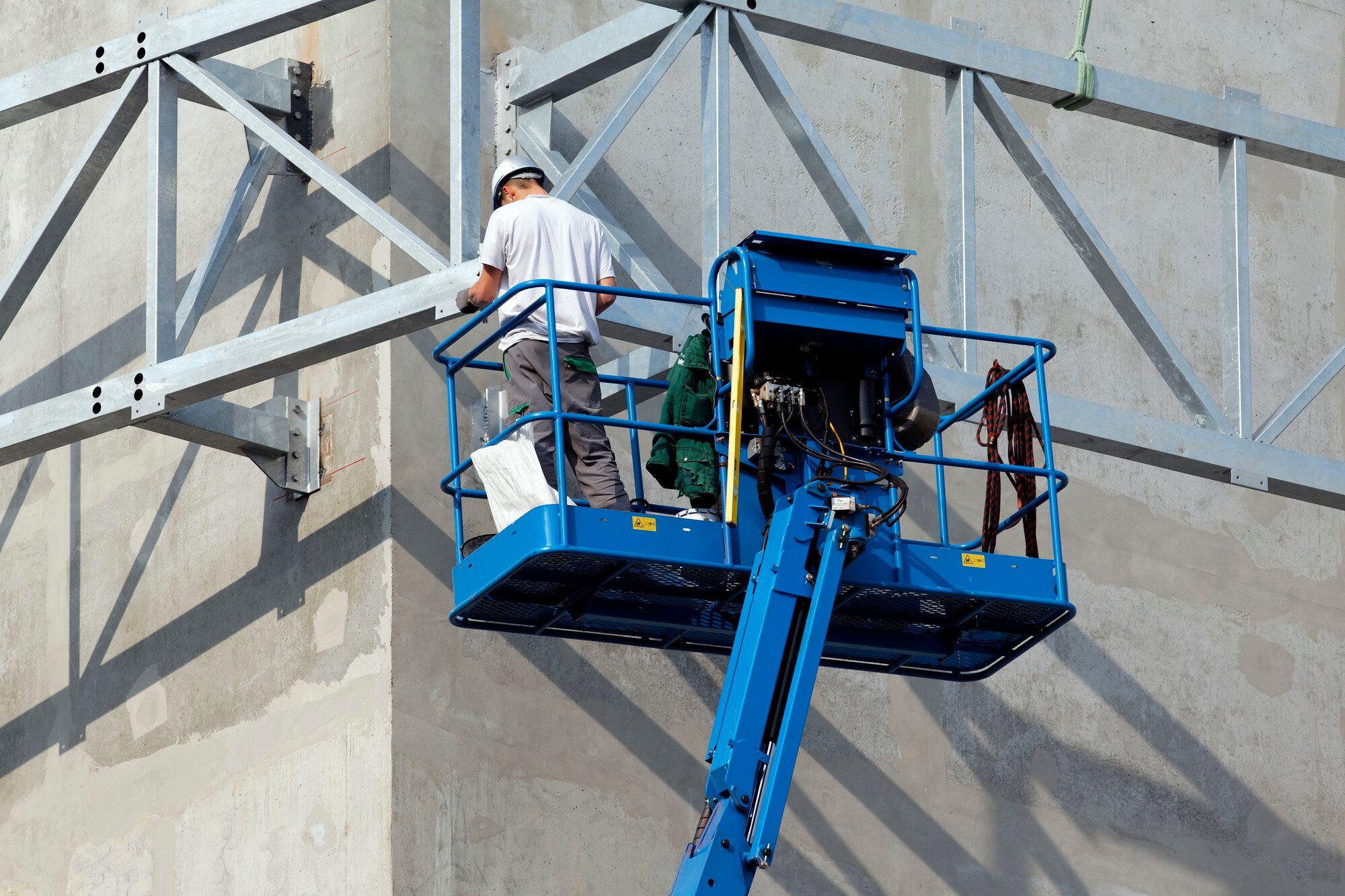 Équipement d’installation de grue bleue