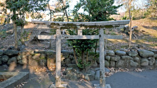 為朝神社：伊豆大島に息づく源為朝伝説、琉球との絆を繋ぐ神秘の地