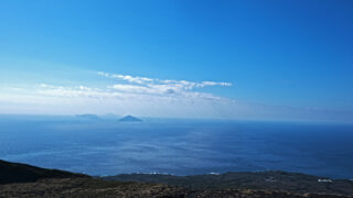 伊豆大島：神話と火山が織りなす唯一無二の魅力！御神火と共生する島