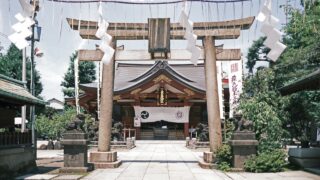 素戔嗚神社：荒川の守護神、平安から続く瑞光石と富士塚の霊験あらたかな聖地