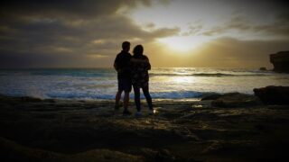 愛を深める！恋人との心のズレを乗り越える心理的対処法：自己開示と共感